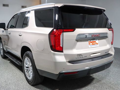 Used 2021 GMC Yukon SLT w/ SLT Premium Package RWD image 9