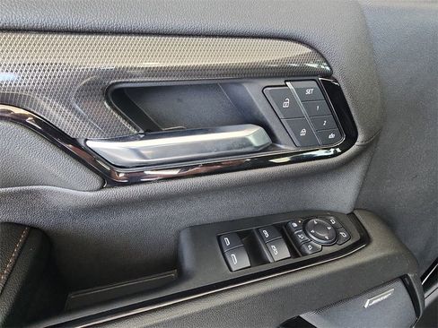 Certified 2025 GMC Sierra 2500 AT4 w/ AT4 Premium Plus Package image 24