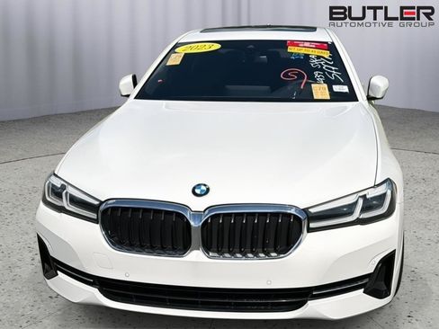 Used 2023 BMW 530i w/ Convenience Package RWD image 4