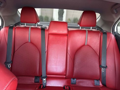 Used 2021 Toyota Camry XSE w/ Navigation Upgrade Package image 18