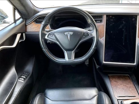 Used 2018 Tesla Model S 100D image 6