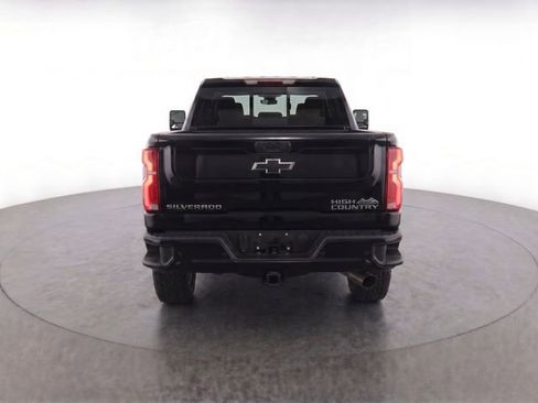 Certified 2024 Chevrolet Silverado 2500 High Country w/ High Country Premium Package AWD/4WD image 7