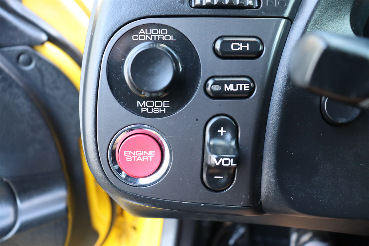 Used 2001 Honda S2000 image 30