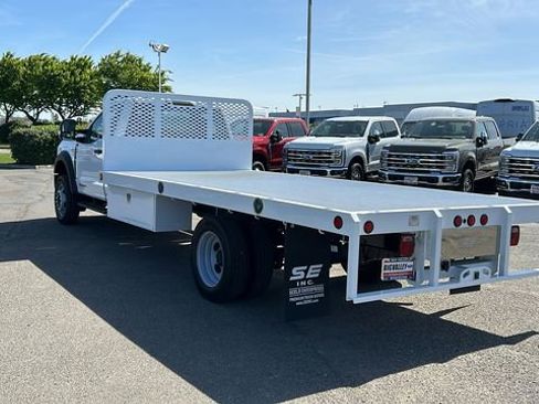 New 2026 Ford F550 2WD Regular Cab Super Duty image 3