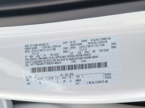 New 2025 Ford F250 XL w/ FX4 Off-Road Package image 13