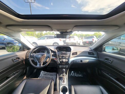 Used 2017 Acura ILX FWD image 9