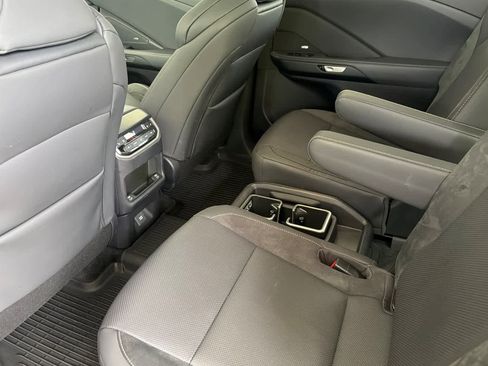 New 2026 Lexus TX 500h AWD image 4