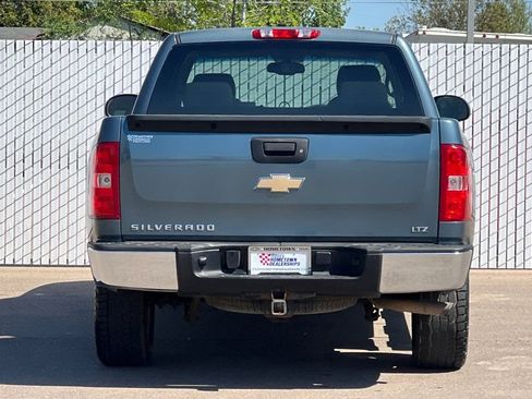 Used 2009 Chevrolet Silverado 1500 LTZ w/ LTZ Plus Package AWD/4WD image 5
