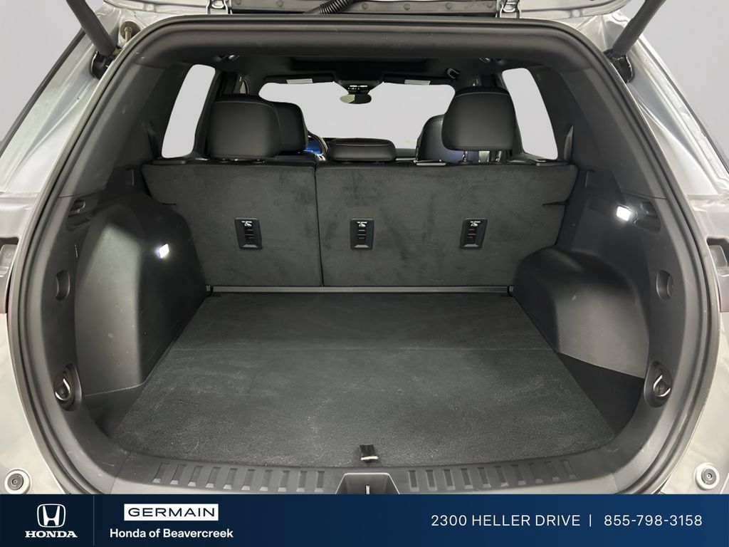 Used 2025 Chevrolet Equinox LT w/ Convenience Package II AWD/4WD image 25