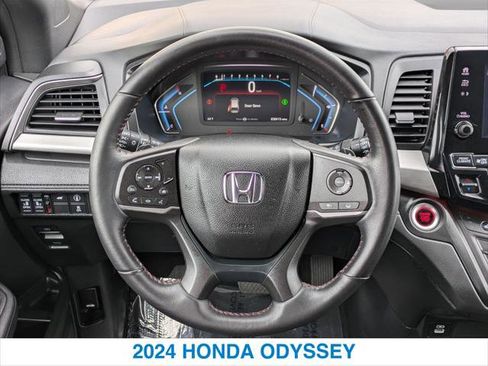 Certified 2024 Honda Odyssey Sport image 15