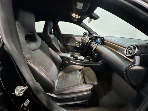 Used 2020 Mercedes-Benz CLA 250 4MATIC image 21