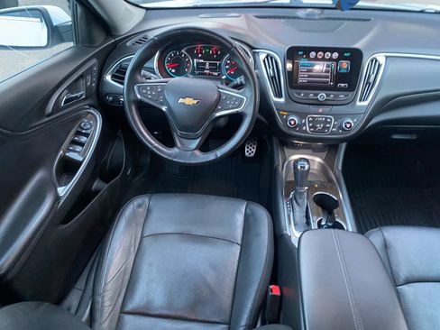 Used 2016 Chevrolet Malibu Premier w/ Driver Confidence Package image 34