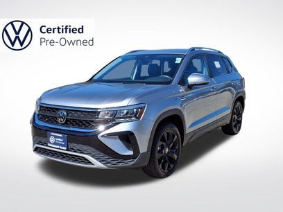 Certified 2023 Volkswagen Taos SE w/ Black Wheel Package