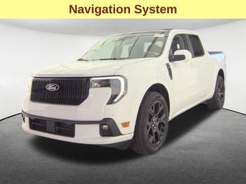 Used 2025 Ford Maverick Lobo AWD/4WD image 4