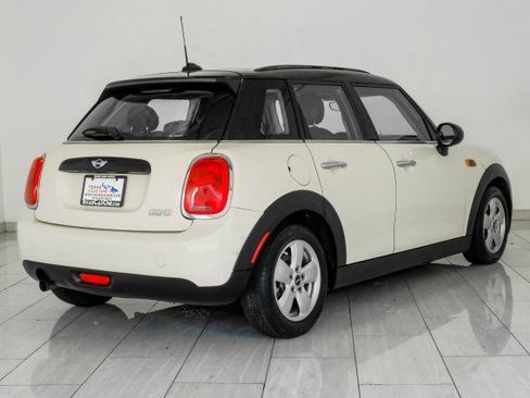Used 2016 MINI Cooper 4-Door Hardtop FWD image 6