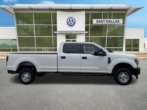 Used 2019 Ford F250 XL w/ Power Equipment Group AWD/4WD image 2