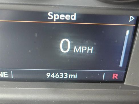 Used 2022 Chevrolet Tahoe LS image 36