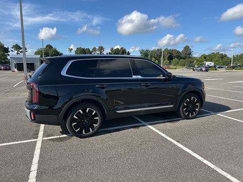 Used 2024 Kia Telluride SX FWD image 6