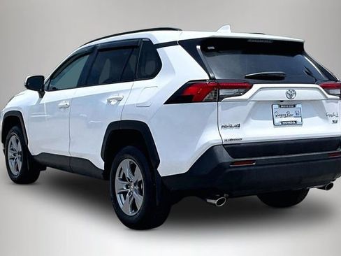Used 2024 Toyota RAV4 XLE FWD image 4