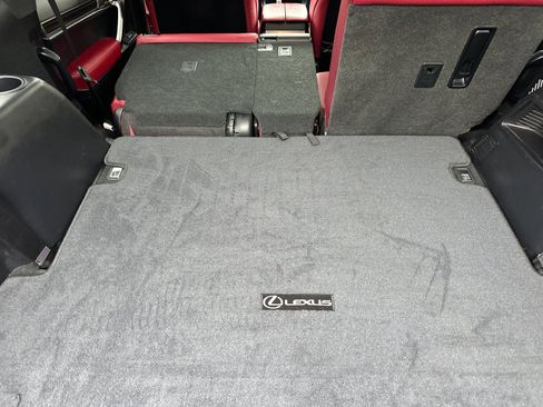 Used 2023 Lexus GX 460 Premium w/ Premium Package image 17