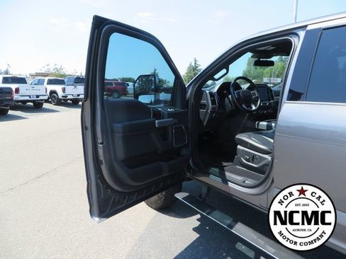 Used 2022 Ford F350 Platinum w/ FX4 Off-Road Package AWD/4WD image 21