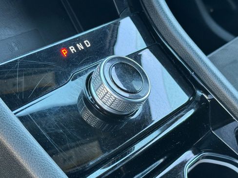 Used 2023 Jeep Grand Cherokee L Laredo image 27