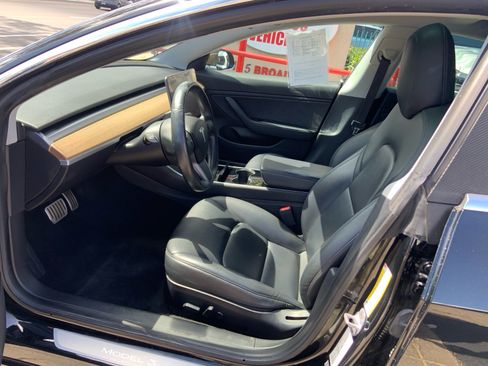 Used 2019 Tesla Model 3 Long Range AWD/4WD image 10