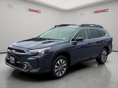 Used 2023 Subaru Outback Limited AWD/4WD image 8
