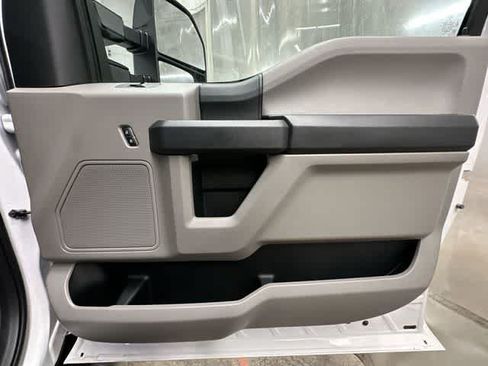 Used 2017 Ford F350 XL AWD/4WD image 15