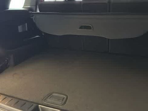 Used 2026 Mercedes-Benz GLB 35 AMG 4MATIC image 33