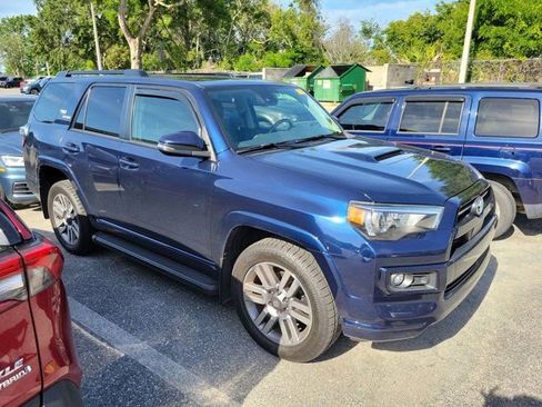 Used 2022 Toyota 4Runner TRD Sport w/ Technology Package image 3