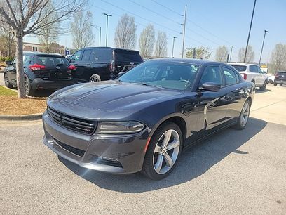 Used 2017 Dodge Charger SXT w/ Plus Group