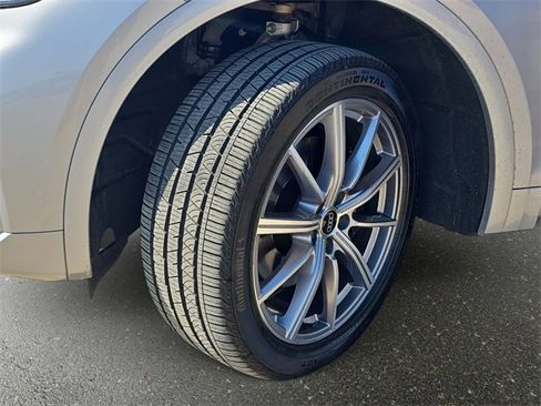 Used 2022 Audi SQ5 Premium Plus w/ Premium Plus Package image 36