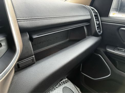 Used 2021 RAM 1500 Laramie image 27