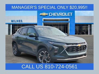 Used 2025 Chevrolet Trax LT