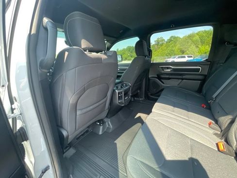 Used 2024 RAM 1500 Big Horn AWD/4WD image 15