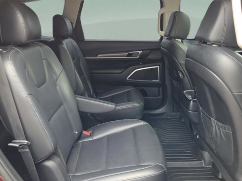 Used 2021 Kia Telluride S AWD/4WD image 15