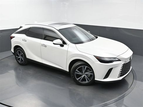 Used 2023 Lexus RX 350 Premium image 32