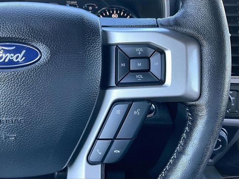 Certified 2019 Ford F150 Lariat w/ Equipment Group 502A Luxury image 20