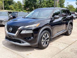 Used 2022 Nissan Rogue SV image 1