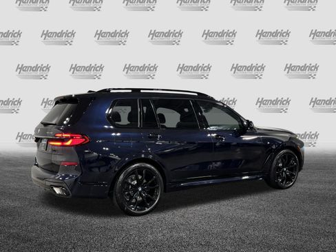 New 2027 BMW X7 xDrive40i w/ M Sport Package AWD/4WD image 8