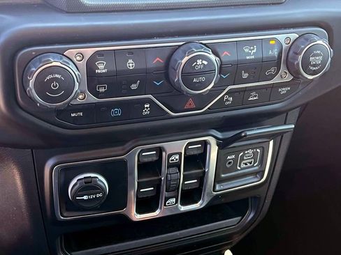 Used 2022 Jeep Wrangler Unlimited Sahara 4xe w/ Cold Weather Group image 27