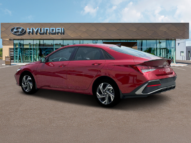 New 2025 Hyundai Elantra SEL FWD image 5