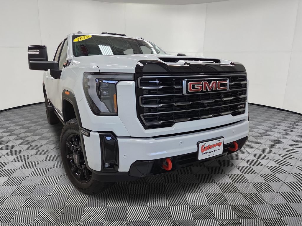 Used 2025 GMC Sierra 3500 AT4 w/ AT4 Premium Plus Package AWD/4WD image 2