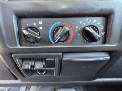 Used 2001 Jeep Wrangler Sport image 14