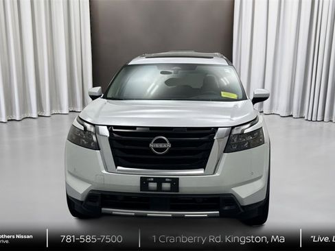 Certified 2025 Nissan Pathfinder Platinum w/ Cargo Package image 2