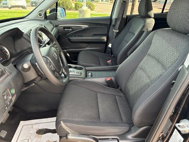 Certified 2023 Honda Ridgeline Sport image 5