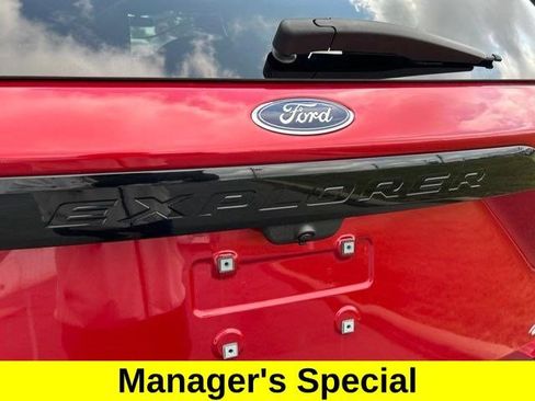 Used 2022 Ford Explorer ST-Line w/ Class IV Trailer Tow Package AWD/4WD image 58