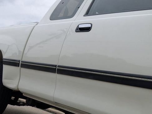 Used 1995 Toyota T100 DX RWD image 23