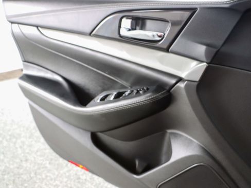 Used 2022 Nissan Maxima SV w/ Floor Mat Group FWD image 21